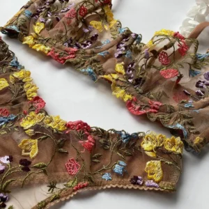 Yimunancy 2-Piece Lace Emrboidery LIngerie Set Sexy Initimates Women Bra + Breif Underwear Set