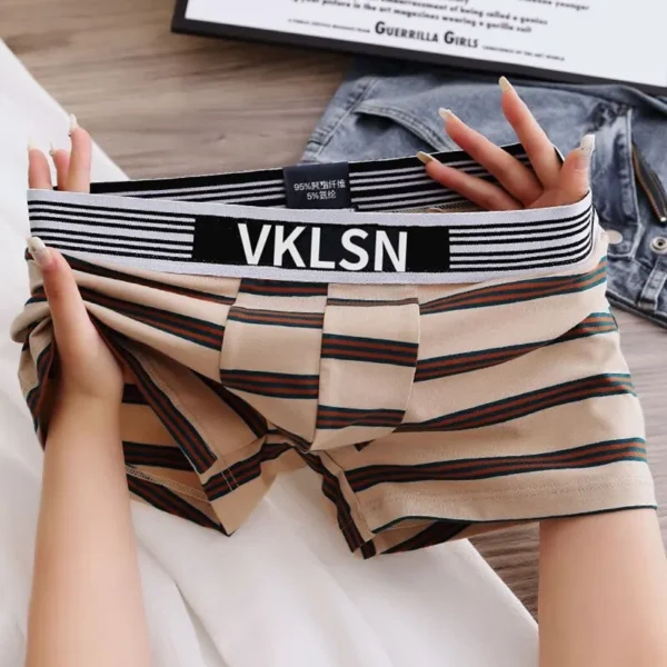 New Men's Underwear Loose Comfortable And Breathable Men's Quadrangle Pants Fashion Printed Traceless Flat Corner Mens Panties - Image 2