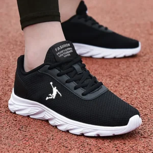 Spring Autumn Men Shoes Fashion Sports Casual Running Low Cut Mesh Lightweight Breathable Trendy Running Shoes