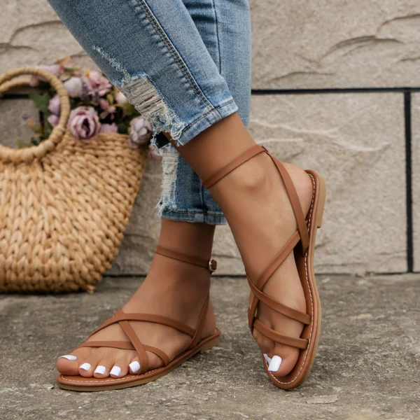 Women's casual sandals 2024 new summer versatile fashion Roman shoes comfortable flat bottomed vacation beach shoes - Image 5