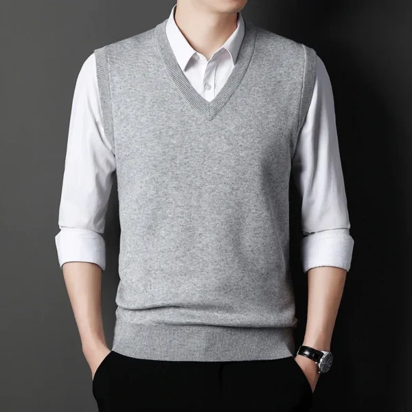 Men's Solid Color Sweater Vest Casual Fashion Warm Top - Image 6