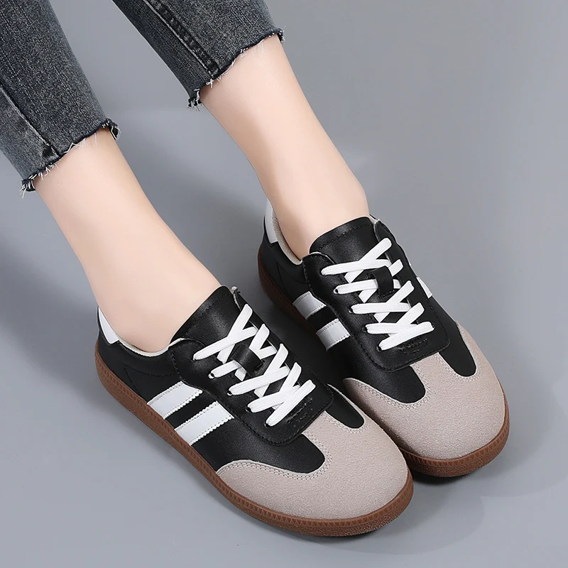 Women Shoes Fashion Casual Flats Vulcanize Shoes Ladies Outdoor Walking Sneakers Women Comfortable Classical Shoes Black White - Image 5