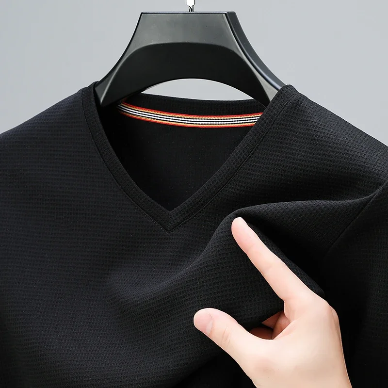 2024 Men's New Waffle V Neck Short Sleeved T-shirt Summer Comfortable Top - Image 2
