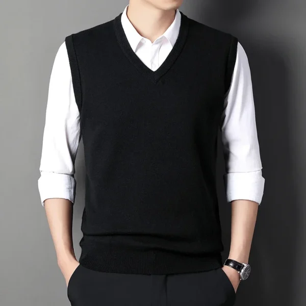Men's Solid Color Sweater Vest Casual Fashion Warm Top - Image 3