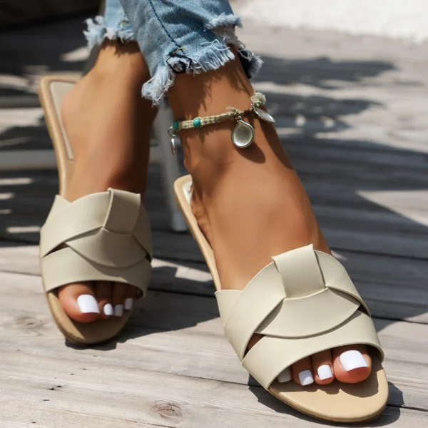 Designer sandals Woman Flat Slippers Woven with Comfortable Women's Shoes Casual Bottom Slippers Women's Shoes Plus size 42 - Image 4