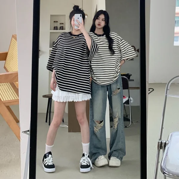 American Retro Hole-punched Jeans Women High Waist Straight-crotch Loose Slim Design High-street Vibe Wide-legged Dragging Pants - Image 6