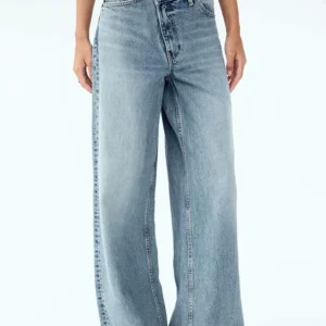 TRAF 2024 Autumn Women Denim Jeans Causal Ladies Zipper Wide Leg Long Pants Vintage Pockets Loose Streetwear Baggy Chic Trousers