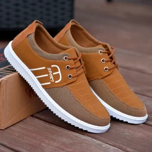 New Casual Canvas Shoes for Men Lightweight Sports Breathable Shoes Men's Classic Vulcanized Shoes Fashion Lace Up Footwear 2023