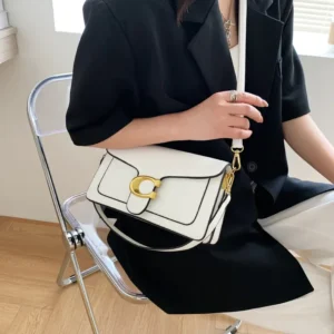 2024 new women's niche texture retro simple daily commuting slanted bag high-end fashion small square bag