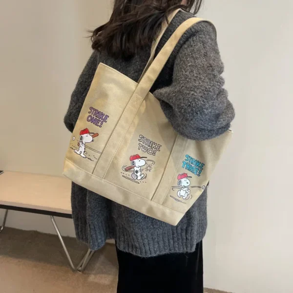 MINISO Disney New Series Cartoon Cute Canvas Bag Women Large Capacity Handbag Casual Tote Bag Snoopy Printing Zip Shoulder Bag