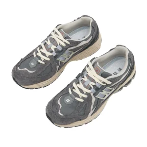 Trendy running shoes, breathable, comfortable, retro cushioned sports shoes, new summer styles