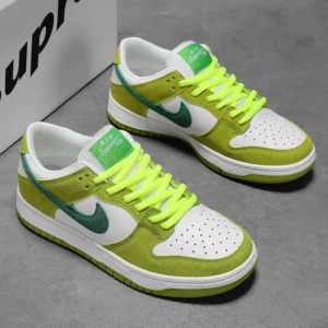 Sports shoes for couples, outdoor low cut casual board shoes, breathable lace up, fashionable, high-quality, green, black