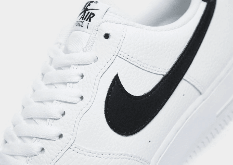 Retro Sneakers white-black Air Force 1 '07 - Image 3