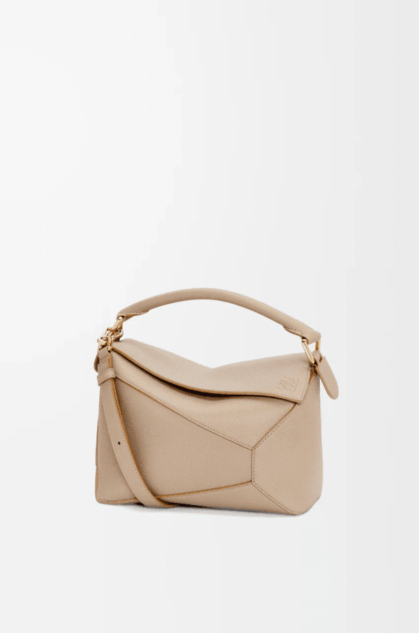 Designer-Inspired Puzzle Edge Bag – Soft Leather Finish