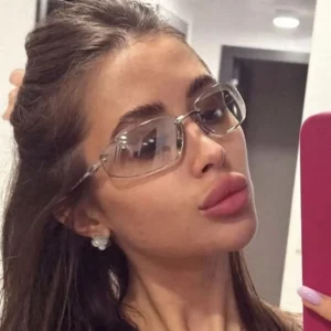 Oval Frameless Y2K Luxury Sunglasses for Women – High-End Punk Style Retro Outdoor Eyewear with Bold Personality