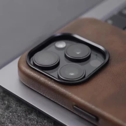 Crazy Horse Leather MagSafe Case for iPhone 17–12 Series – Retro Magnetic Cover
