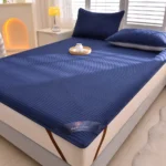 1pc Striped Waterproof Mattress Protector, Comfortable Mattress Cover, Soft and Breathable for Single/Double Beds - Image 5