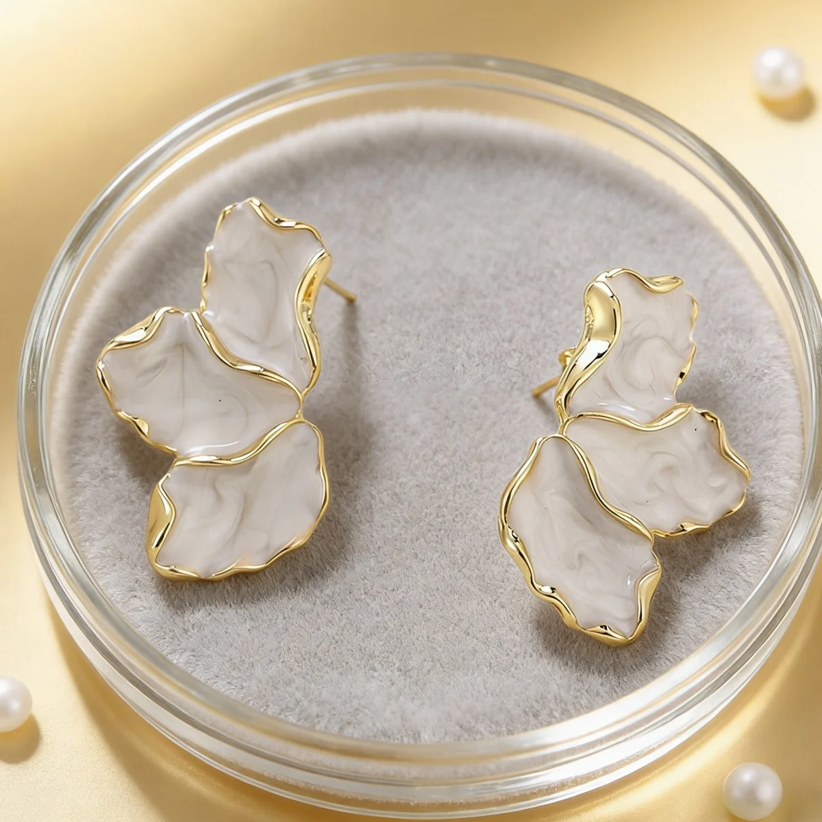 kf-S6c25dd9c9e8847739868ca956cec024cF Fashion Irregular Post Earrings Metal Flower Cream Epoxy Studs Gold Color Plating Heavy Statement Jewelry for Women - Image 1