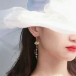 New Elegant Metal Flower Cute Cat Dangle Earrings For Women Korean Asymmetrical zircon Long Tassel Earring Party Jewelry - Image 2